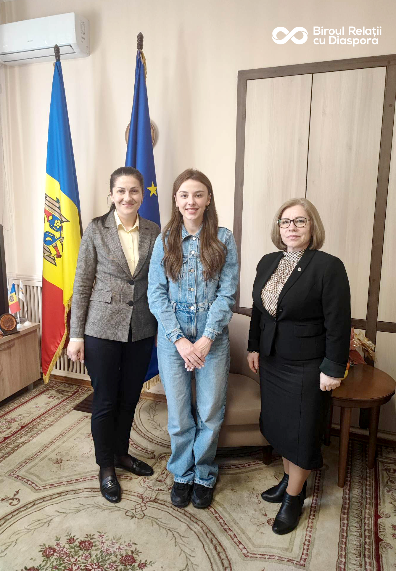 Gabriela Cojocaru, the talented young woman who is conquering China, visited the Diaspora Relations Bureau